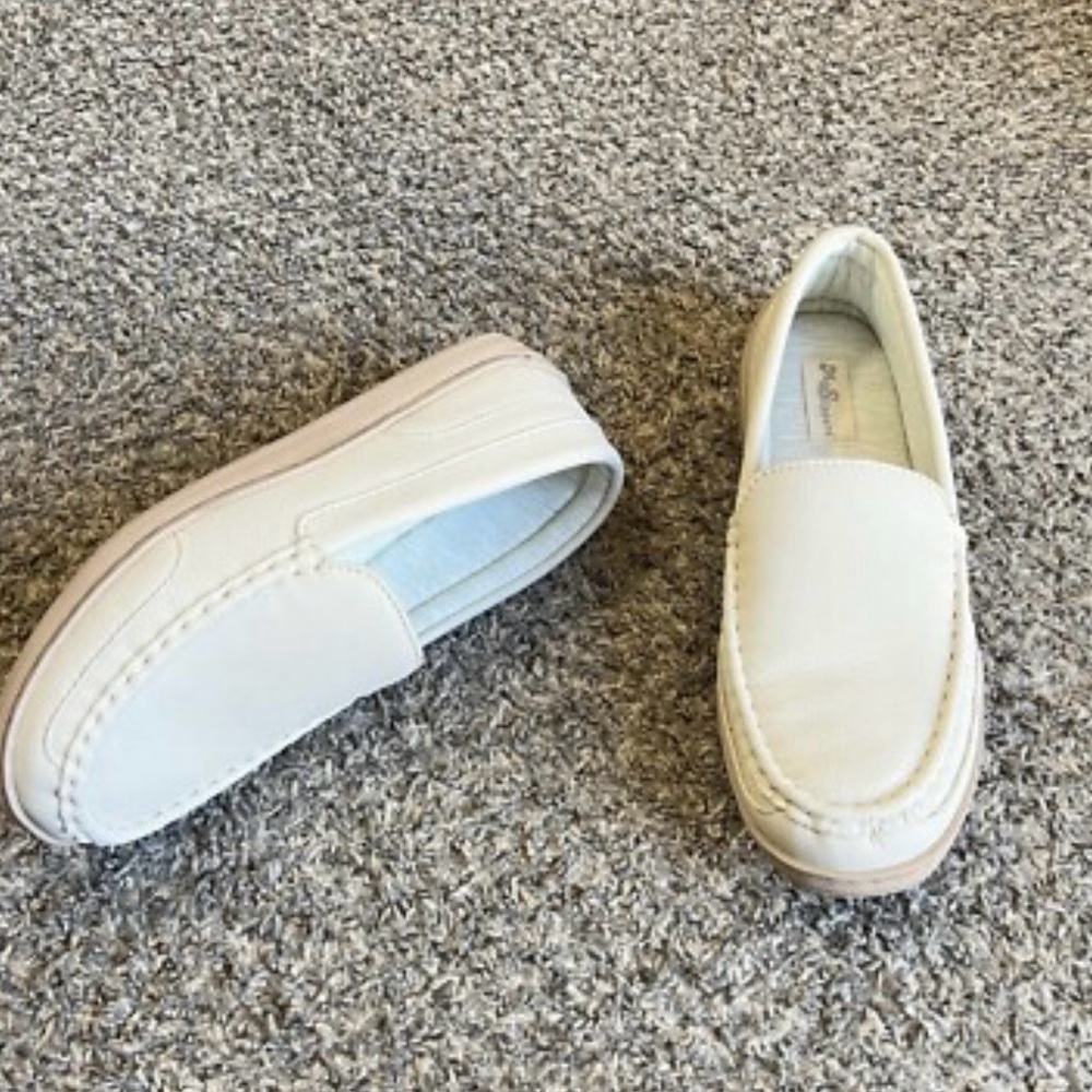 Classic Cream Woman’s Leather Loafers